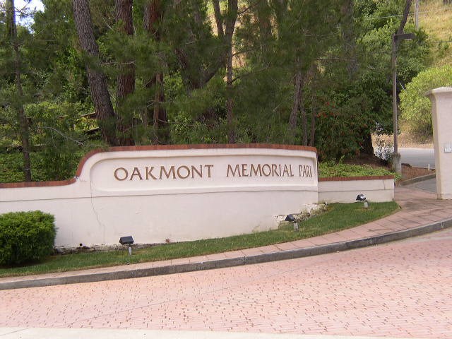 Oakmont Memorial Park  